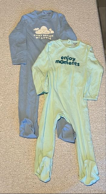 NEUF - Lot 2 pyjamas dors-bien légers 100% coton avec pieds bébé Kiabi 24 mois