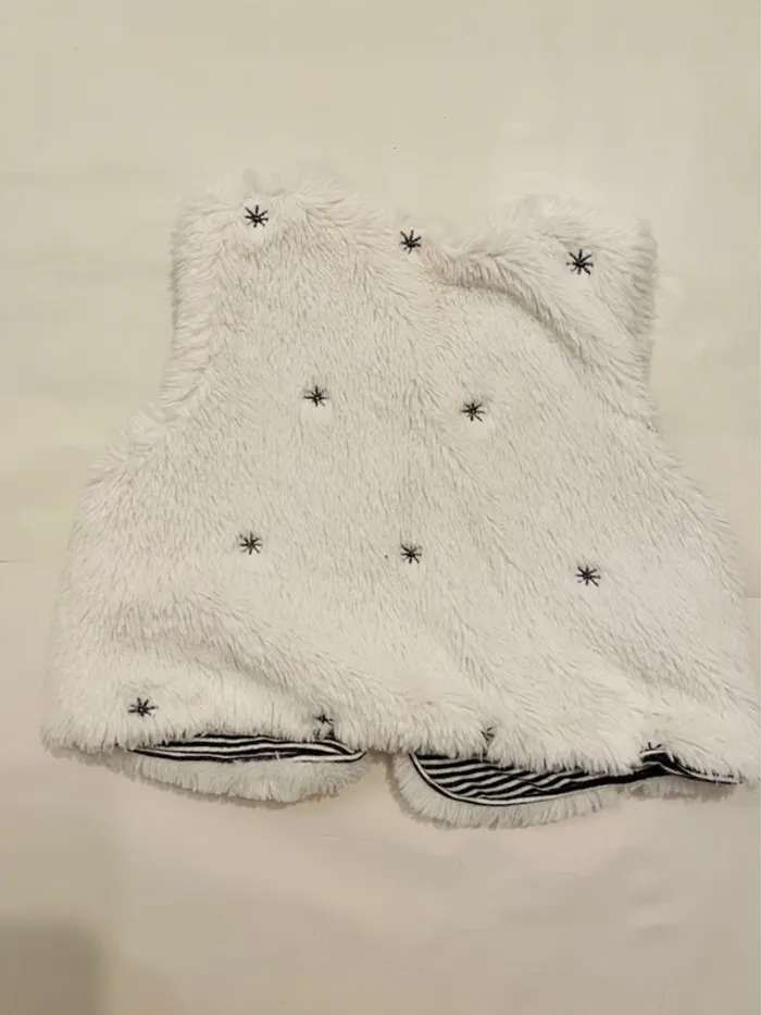 Gilet fille 9 mois Kiabi - photo numéro 2