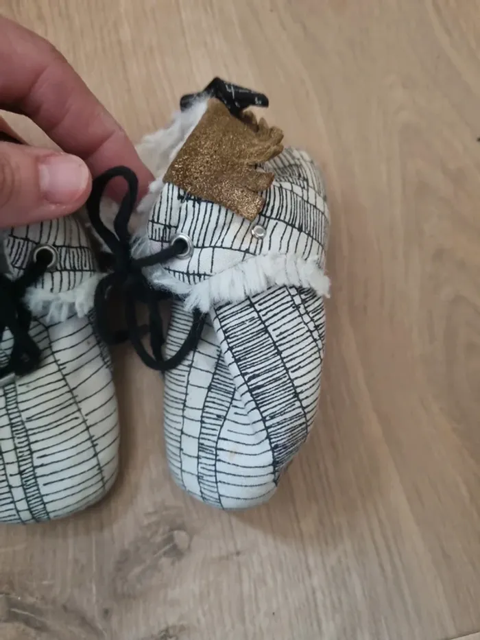 Chaussons cuir intérieur moumoute - photo numéro 3