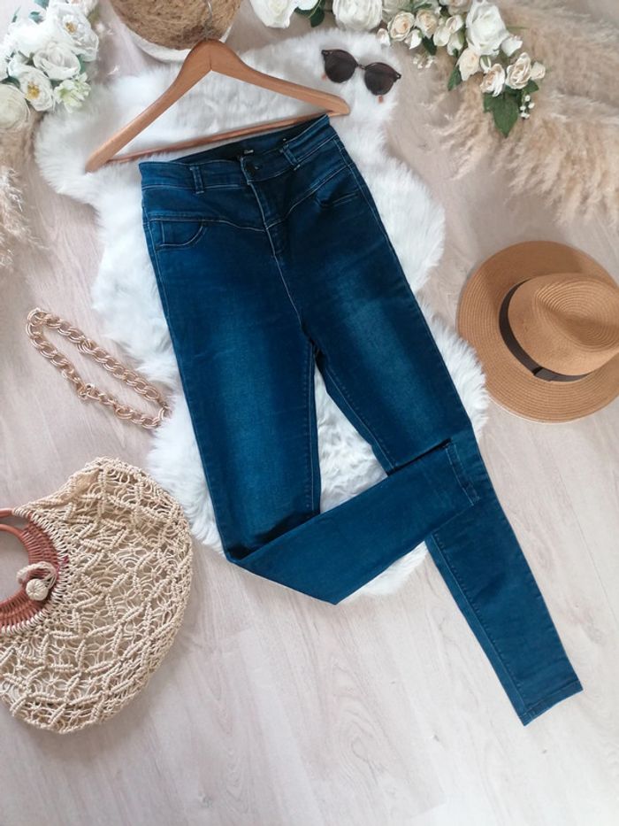 Jolie jeans taille haute Etam taille 36