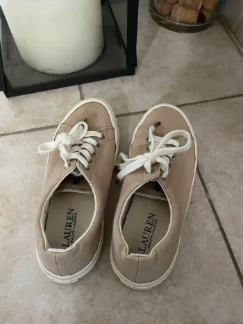 Baskets Ralph Lauren beige taille 36