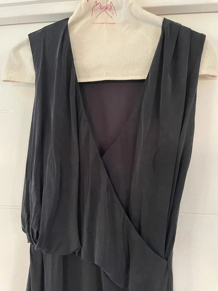 Petite robe noire douce et flatteuse XS - photo numéro 2