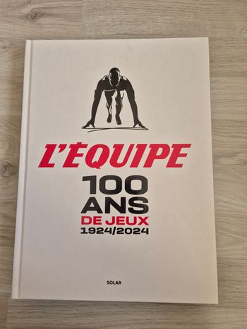 Livre l'équipe 100 ans de jeux