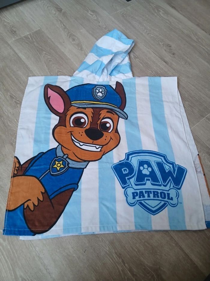 Cape de bain pat patrouille neuve - photo numéro 4