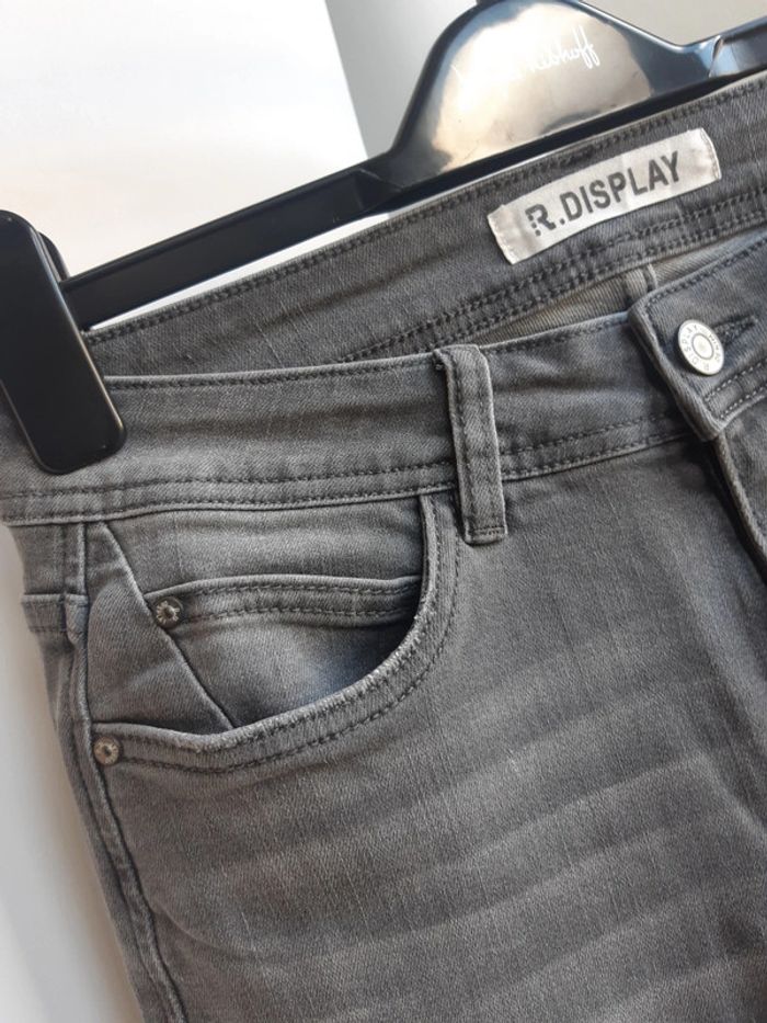 R.display jean taille 34 gris état neuf - photo numéro 3