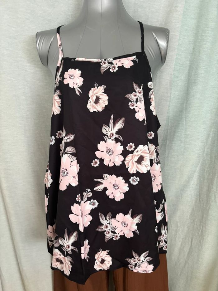 Tunique/nuisette motif floral vintage et dos nu avec papillon dentelle 3XL 46 - photo numéro 4