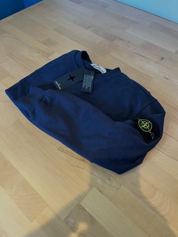 Pull stone island
