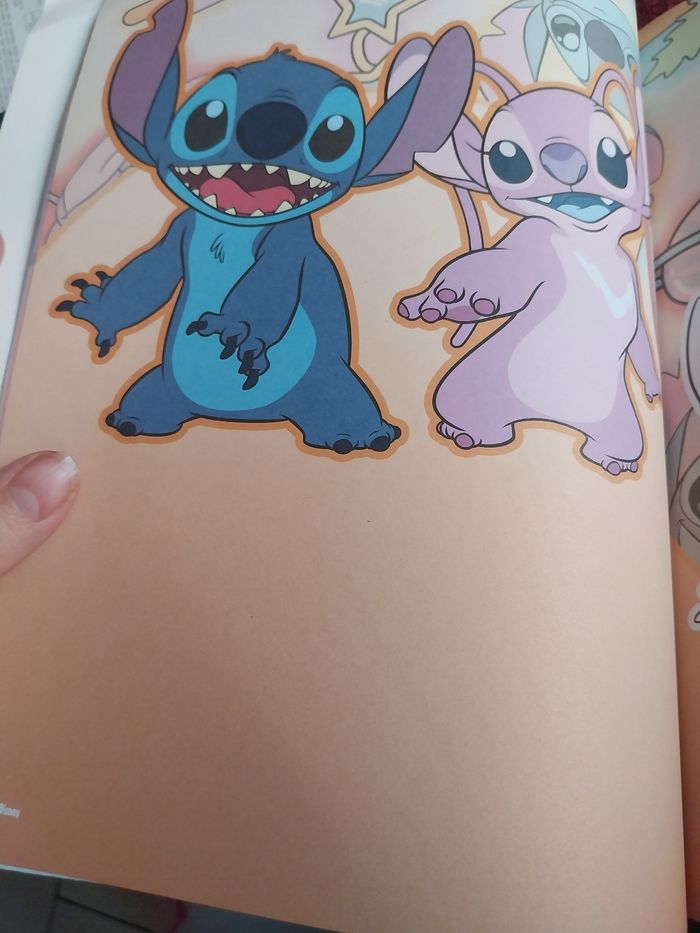 Livre de coloriages stitch et Angel - photo numéro 6