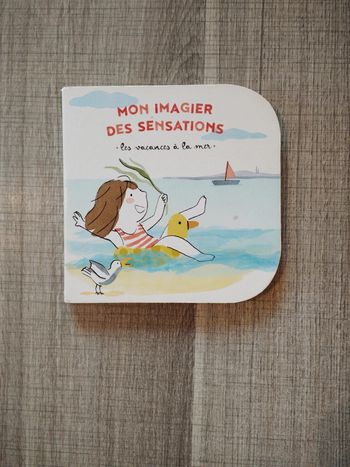 Livre "Mon imagier des sensations - Les vacances à la mer"