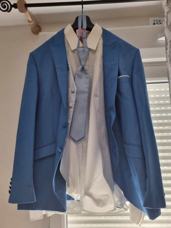 Costume de mariage - photo numéro 4
