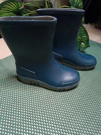🔸Bottes de pluie, satisfaisant. Taille 24🔸