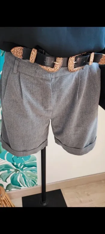 Short automne hiver taille 38