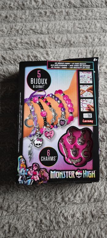 Monster High - Mes Bracelets Charms  5 Bijoux A Créer