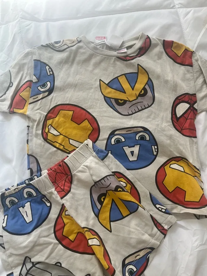Ensemble ou pyjama