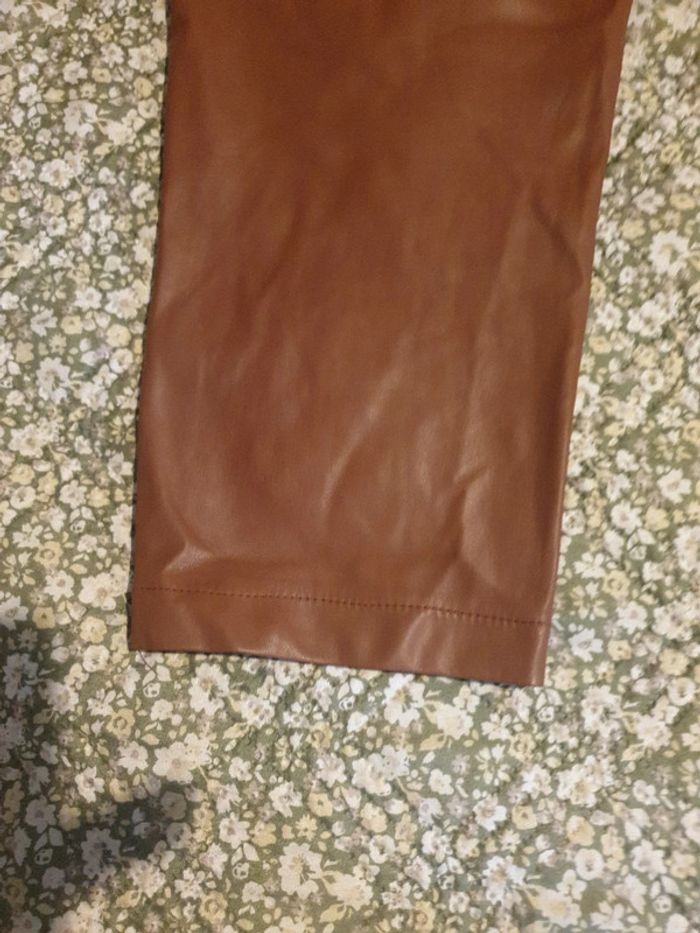 Pantalon plastifié neuf - photo numéro 4