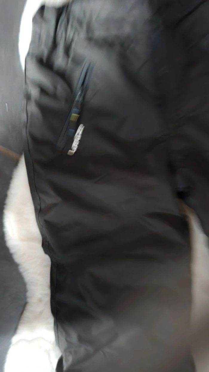 Pantalon ski noir unisexe 6 ans Décathlon pour fille / garçon comme neuf - photo numéro 5