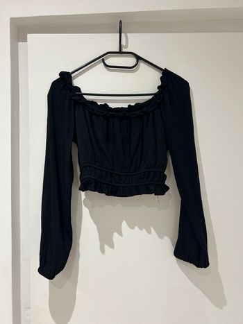 Top avec épaules dénudées