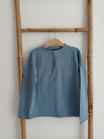 Pull bleu clair 10 ans