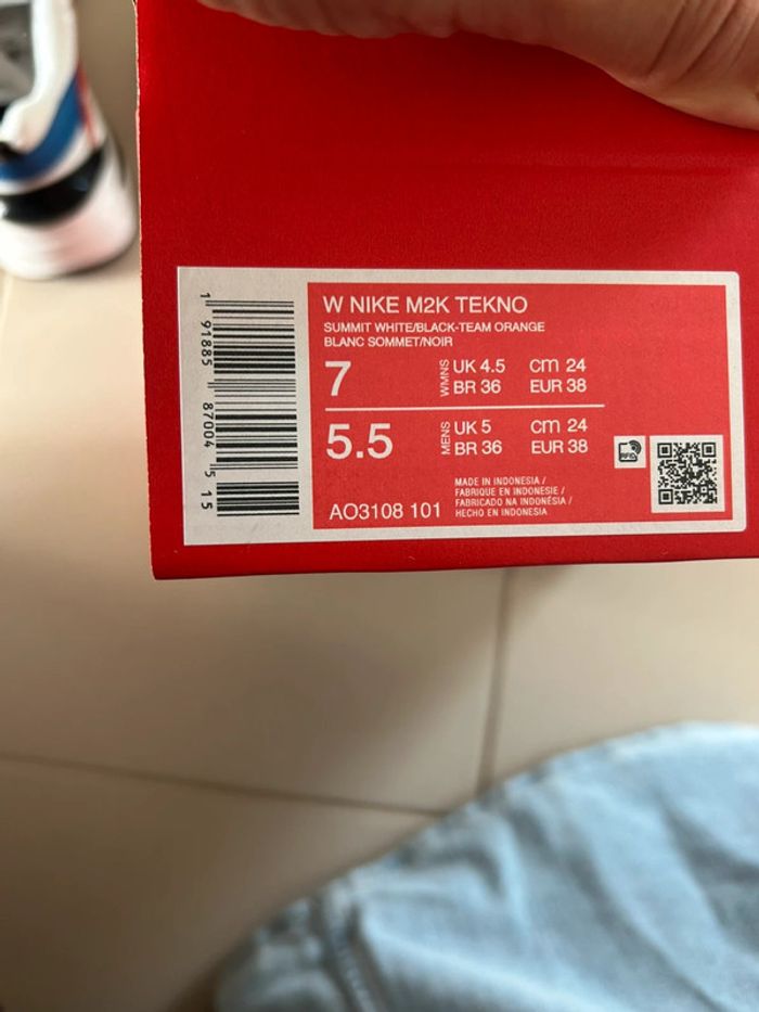 Basket Nike taille 38 - photo numéro 8