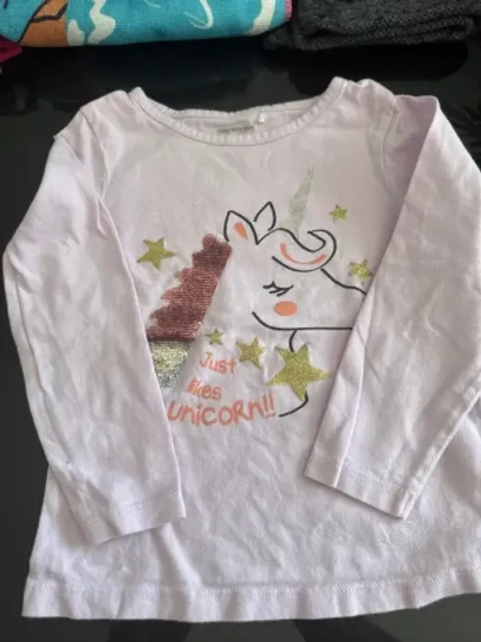 👚Lot  T-shirts fille - 4 ans - état satisfaisant - toutes marques - photo numéro 6