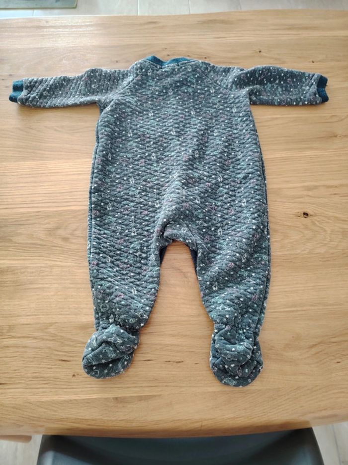Pyjama taille 12 mois - photo numéro 3