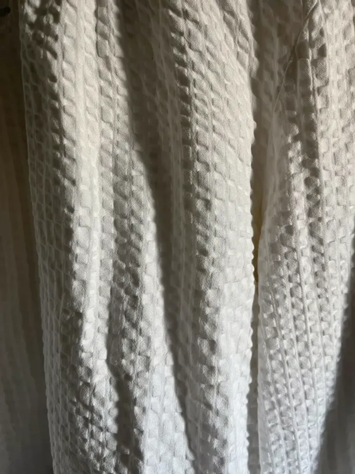 Chemise dos nu - photo numéro 2