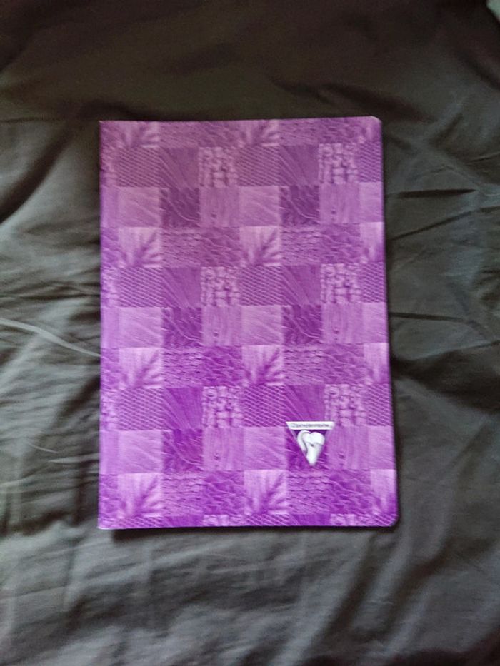 Cahier grand carreaux 96 pages