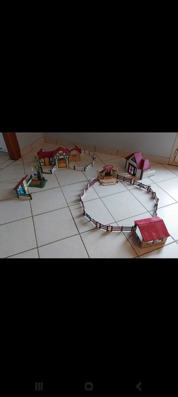 Lot 4 bâtiments Playmobil