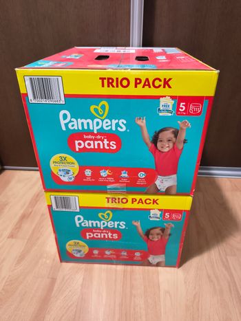222 couches Pampers Baby-Dry Pants taille 5 (2 cartons de 111 couches) 💧