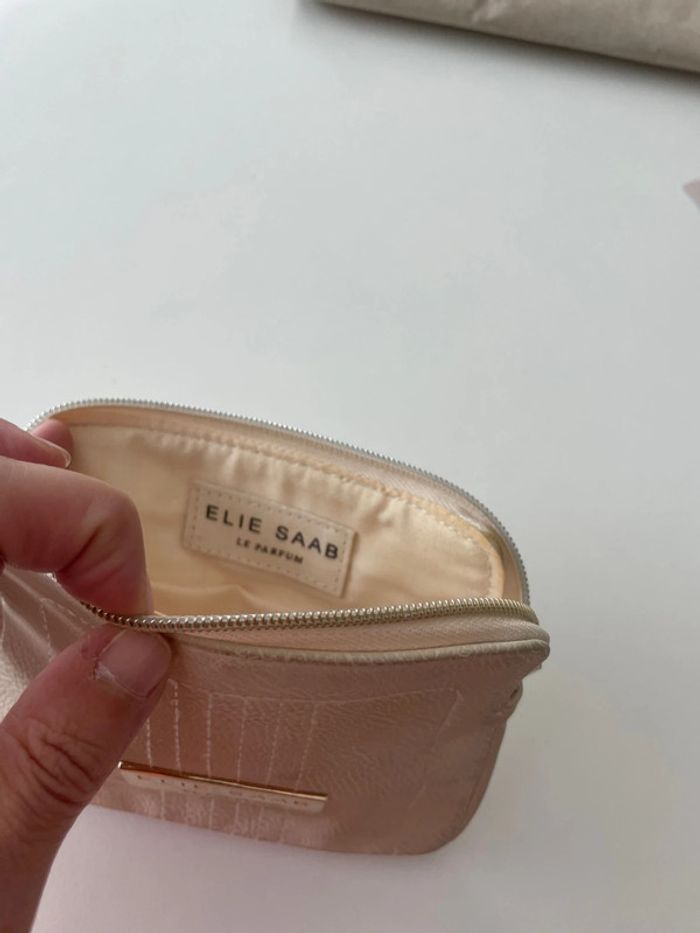 Pochette elie saab - photo numéro 3