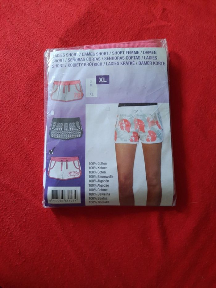 Short - photo numéro 2