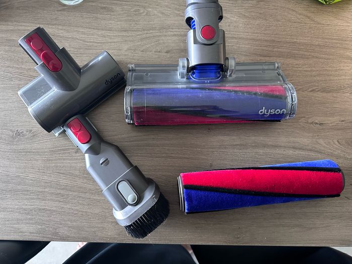 Brosse dyson