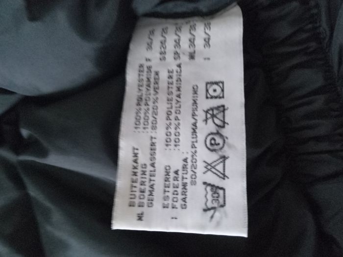 Doudoune noire Kiabi 34/36 - photo numéro 4