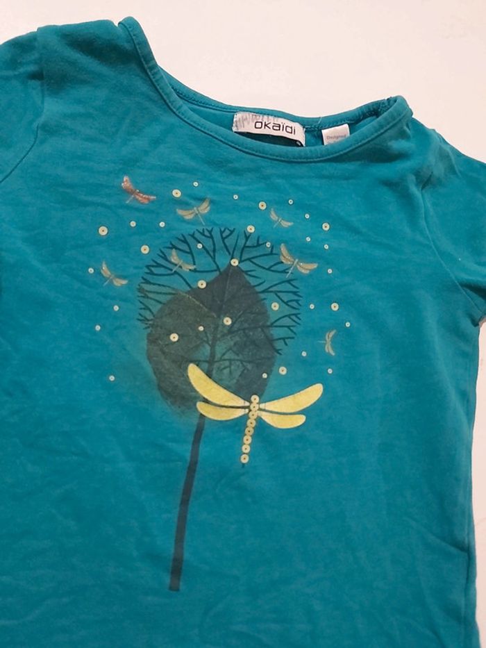 🦋 T-shirt turquoise 3ans