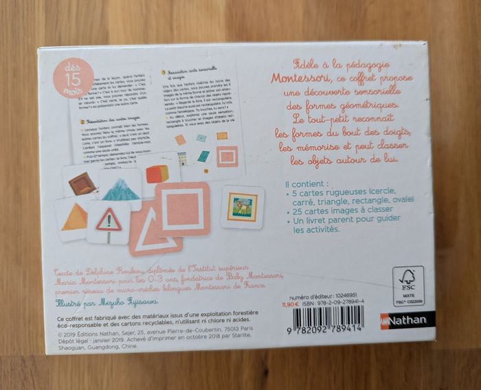Les formes à toucher, tout petit Montessori, Nathan - photo numéro 3
