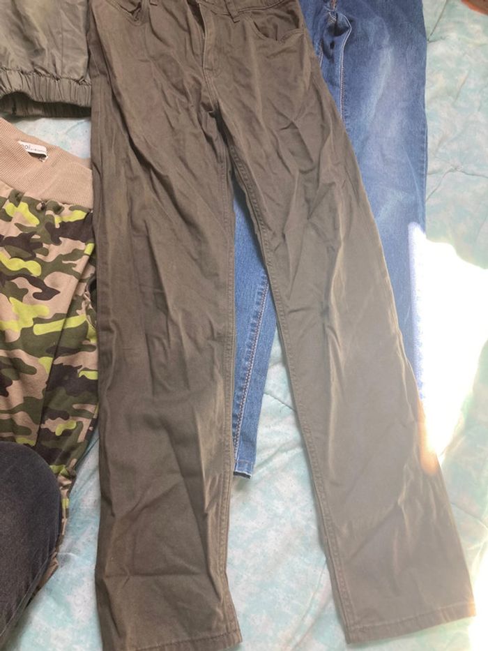 Lot de 3 pantalons + 2 pantacourts 12 ans  fille - photo numéro 6