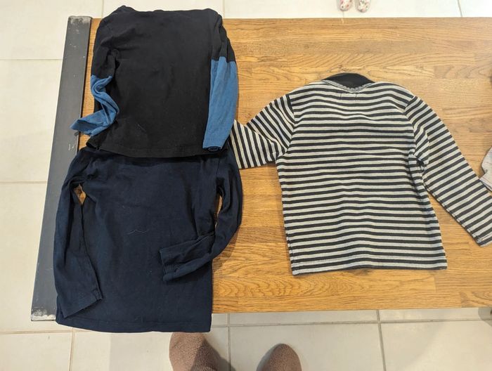 Lot 3 t-shirt manches longues 4 ans - photo numéro 2