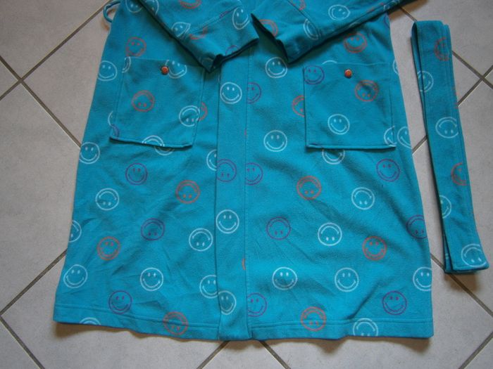 Peignoir à capuche vert clair ETAM Taille 38 - photo numéro 4