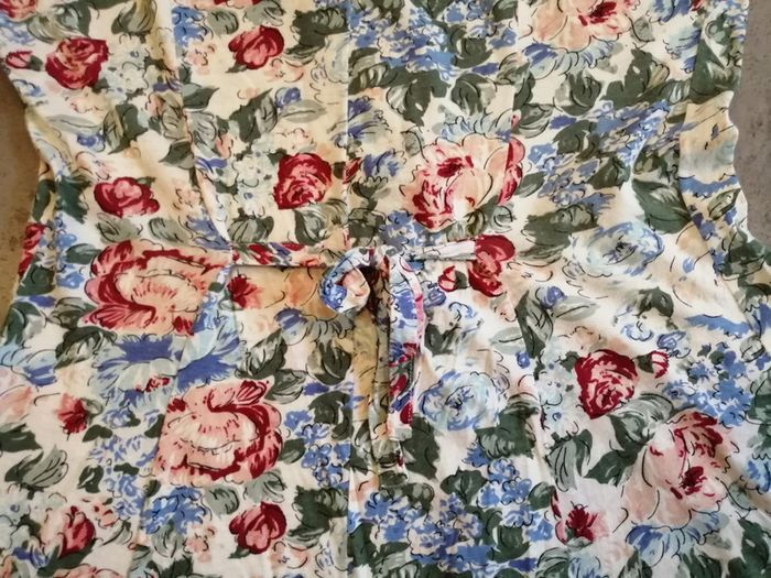 Robe courte imprimée fleurie Taille 38 - photo numéro 3