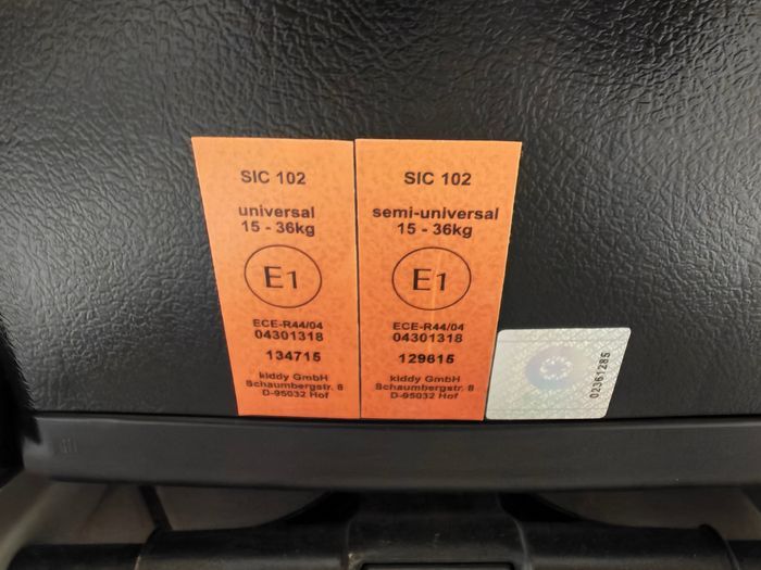 Siège auto Kiddy Cruiserfix 3 comme neuf -fixation isofix - photo numéro 8