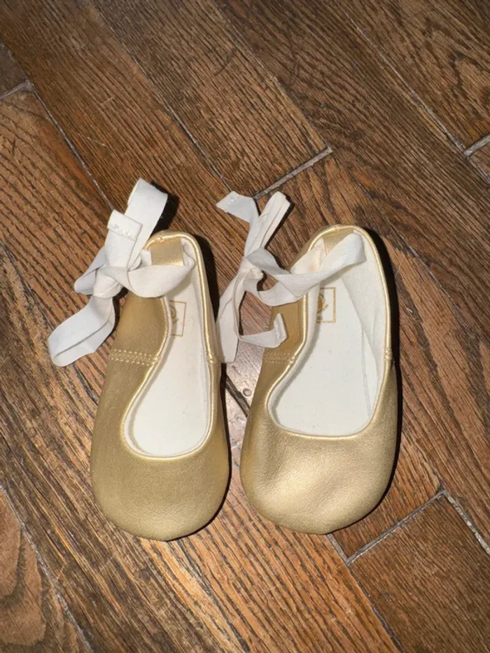 chaussures petit bateau taille 19-20