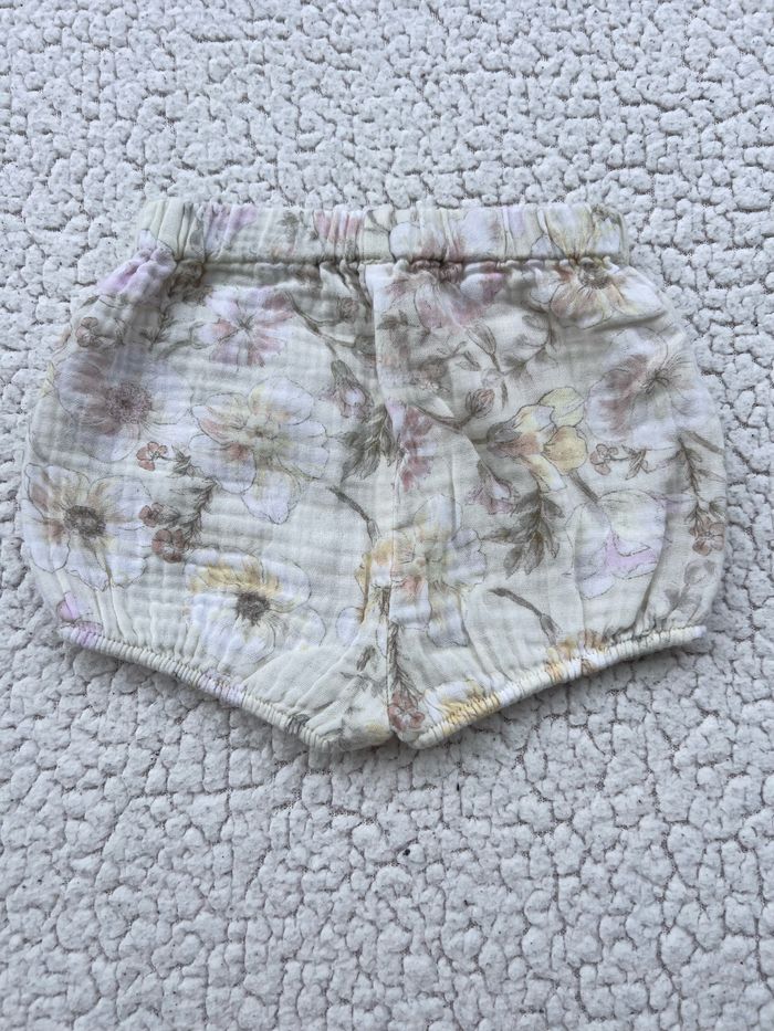 Short de cérémonie bébé en gaze de coton écru taille 9 mois Vertbaudet - photo numéro 4