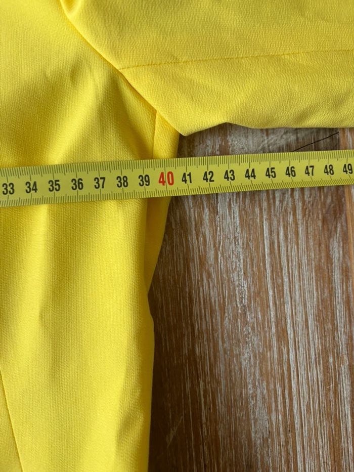 Neuve - Veste jaune Stradivarius taille S - photo numéro 12