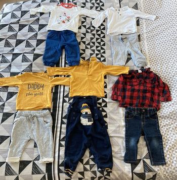 Lot vêtements 9 mois