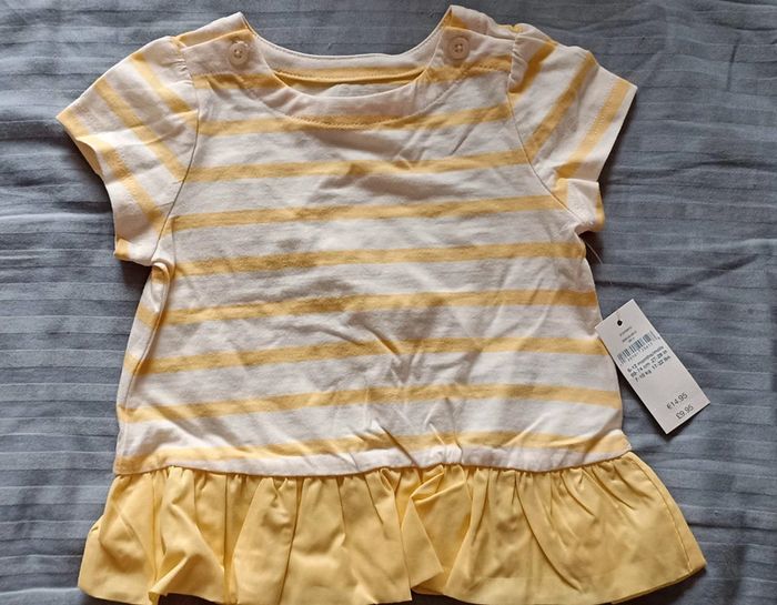 Tunique baby gap neuve 6 mois