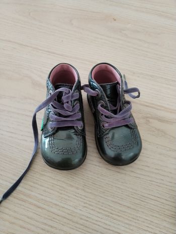 Botillon vernis anthracite kickers 