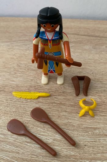 Playmobil amérindienne Geobra 2010