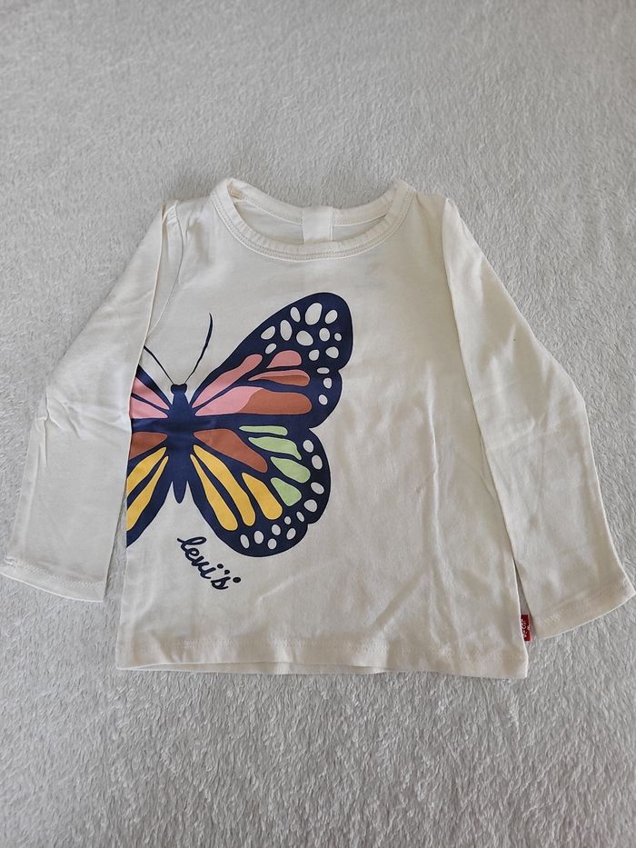 Lot tee-shirts manches longues levis 12 mois - photo numéro 2