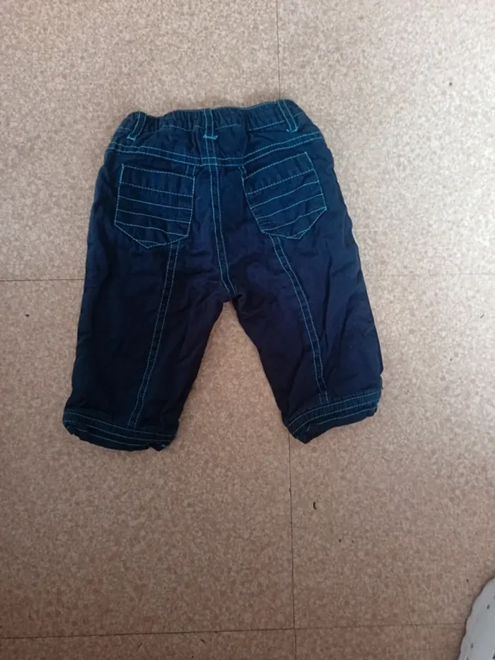 Pantalon 6 mois - photo numéro 2