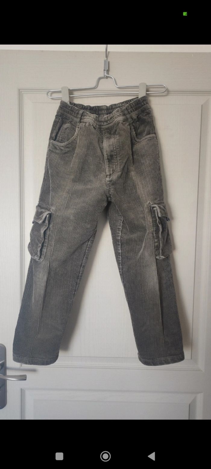 Pantalon velours côtelé